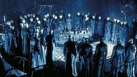 被片名耽误的神片,这部小众科幻悬疑片的脑洞你根本无法想像!