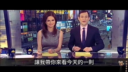 可怜的女主播 竟不知现实中的蜘蛛侠是没有超能力 摔倒在地